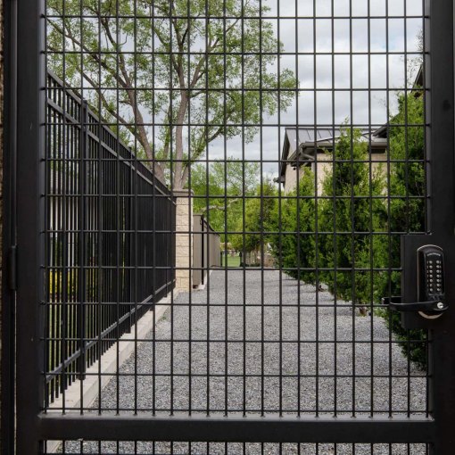 southwest-fence-deck-metal-fence-gate0002