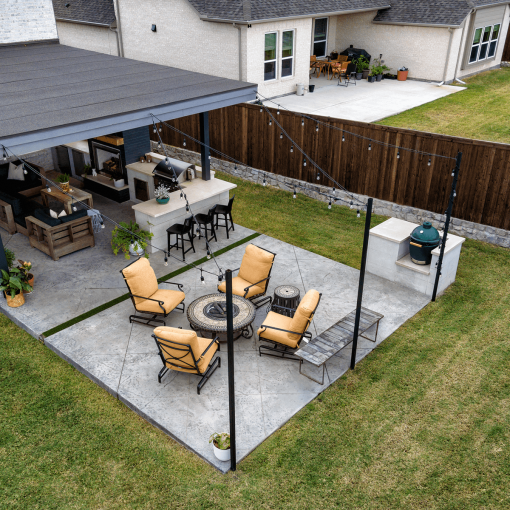 southwest-fence-deck-modern-backyard-0001