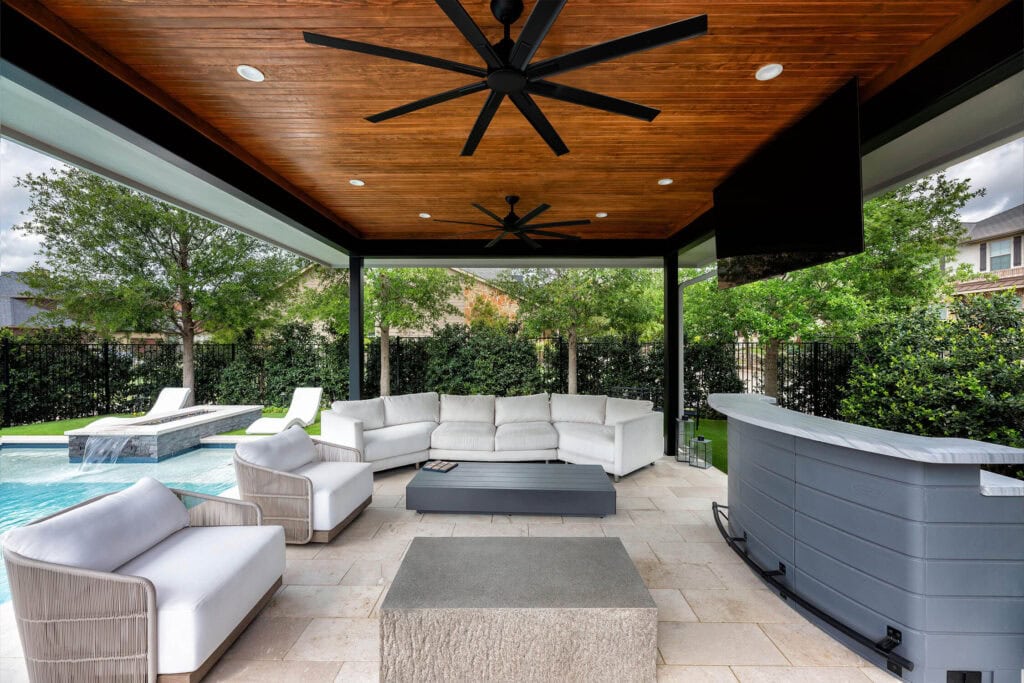 seamless outdoor living space in North Texas